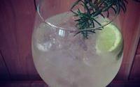 cafe/bar NAVY045【小型犬ならば入店OKです☆】～元町・中華街～